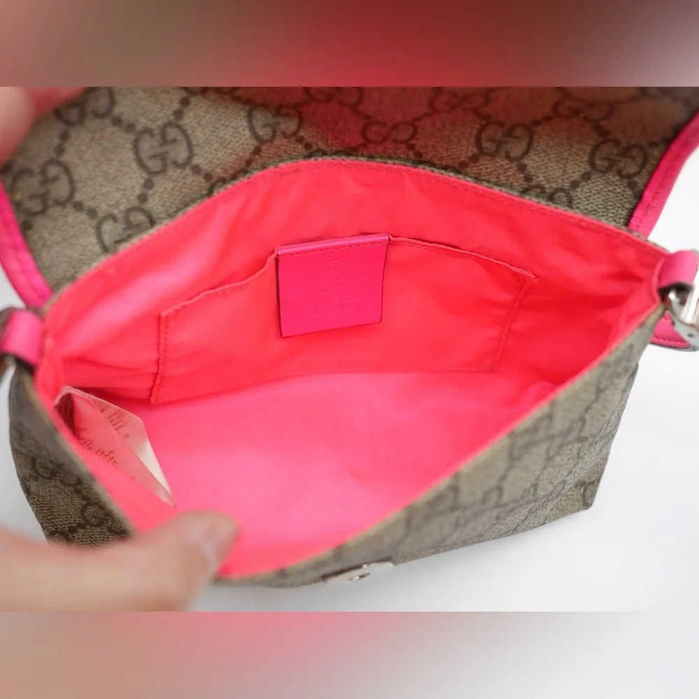 🍓GUCCI PVC Shoulder Bag - Picture 4 of 14